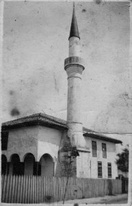 2 – Geamia Mahmud Yazîcî, începutul secolului XX (Arhiva ICEM Tulcea)